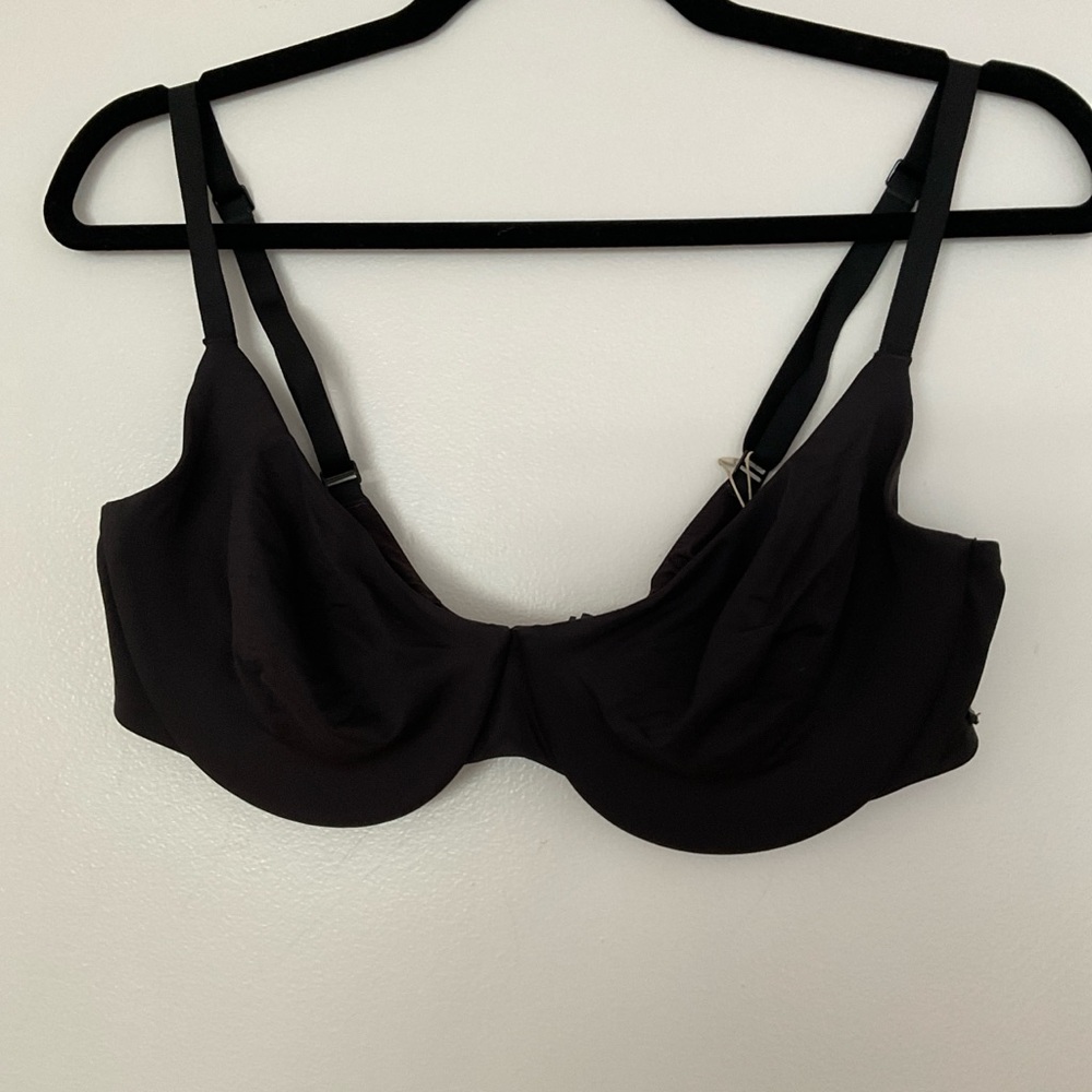 Skims full coverage bikini top size 9